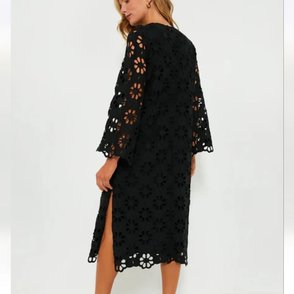 Tuckernuck Noir Eyelet Hutton Dress Numerous Sizes - Picture 3 of 8